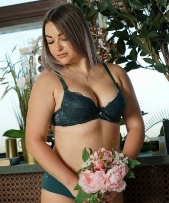 Я знаю, чего ты хочешь, и готова удовлетворить твои самые сокровенные фантазии. В моих объятьях ты забудешь обо всех проблемах и погрузишься в мир незабываемого блаженства. Сногсшибательная фигура, изумительные формы и опыт в постели – вот то, что меня отличает. Я готова показать тебе, каким должен быть настоящий секс. В моей компании ты почувствуешь себя королем, ведь я предлагаю только качественный сервис и максимальное удовольствие. Живу и принимаю в гостях в Москве. Мои фото 100% реальны. Обращайся, и мы с тобой станем соучастниками самых незабываемых моментов! 💋💃🏻🔥 967, 33 года