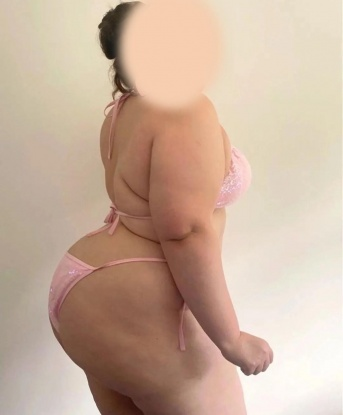 Мое тело притягивает взгляды мужчин, мои услуги удовлетворят даже самые скрытые желания. Есть отличные отзывы о моей работе, мои фото подтверждают мою красоту. Позвольте мне познакомить вас с моими возможностями и способностями, и вы вернетесь ко мне снова. Жду вас в Москве, чтобы сделать нашу встречу незабываемой. 🌹💋🔥 4351, 33 года